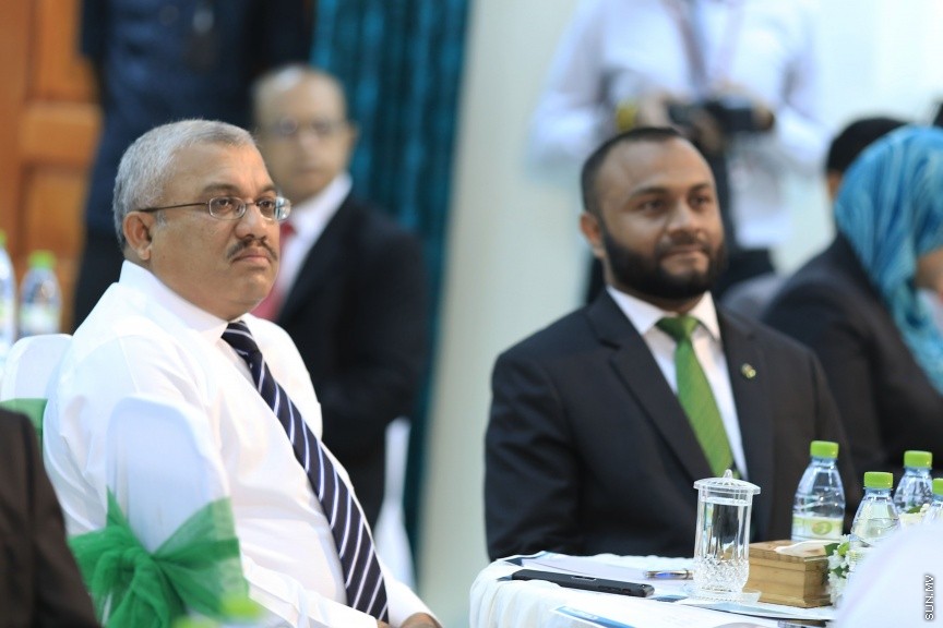 މޭ 10، 2017: އޭސީސީގެ ގައުމީ މަހާސިންތާ އިފްތިތާހު ކުރުމަށް އިސްލާމިކް ޔުނިވާސިޓީގައި ބޭއްވި ހަފްލާގެ ތެރެއިން -- ސަން ފޮޓޯ/ ފަޔާޒު މޫސާ