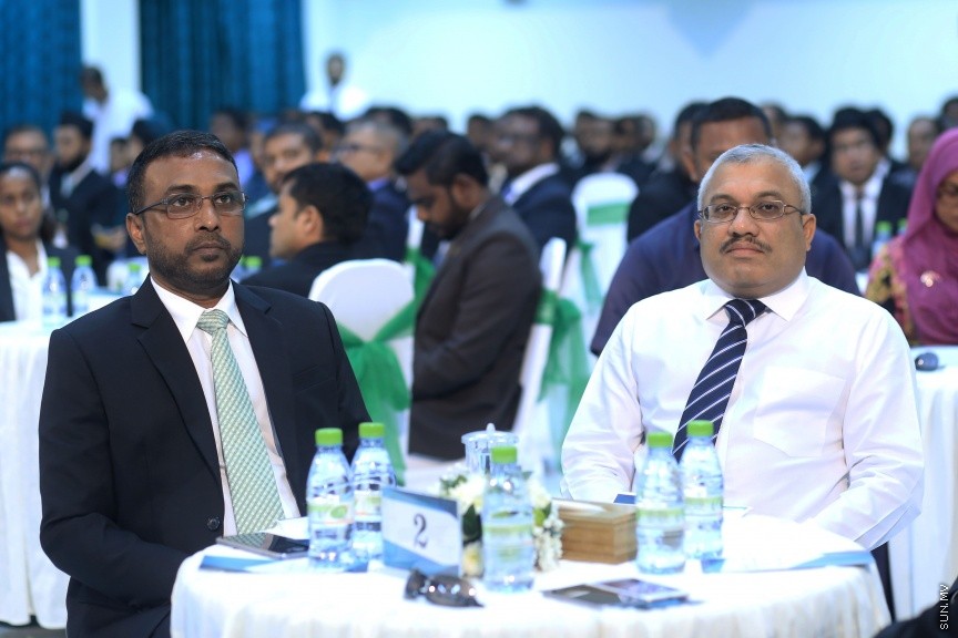 މޭ 10، 2017: އޭސީސީގެ ގައުމީ މަހާސިންތާ އިފްތިތާހު ކުރުމަށް އިސްލާމިކް ޔުނިވާސިޓީގައި ބޭއްވި ހަފްލާގެ ތެރެއިން -- ސަން ފޮޓޯ/ ފަޔާޒު މޫސާ