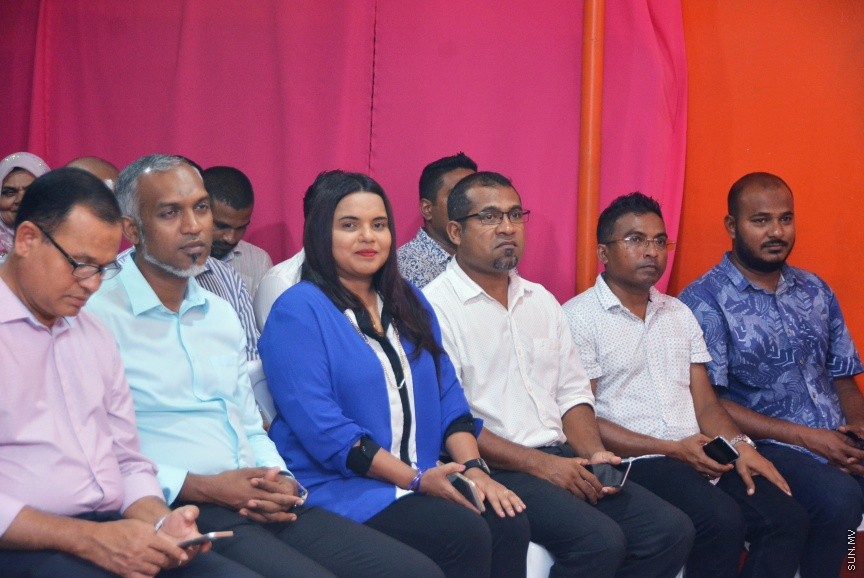 މޭ، 15، 2017: ޕީޕީއެމް އާއި އެމްޑީއޭ އަދި  ޑީއާރުޕީ ކޯލިޝަންގެ ފަރާތުން އެމްޑީއޭ ހަރުގޭގައި ބޭއްވި ހަރުގެ ޖަލްސާގެ ތެރެއިން -- ސަން ފޮޓޯ/ ފަޔާޒު މޫސާ