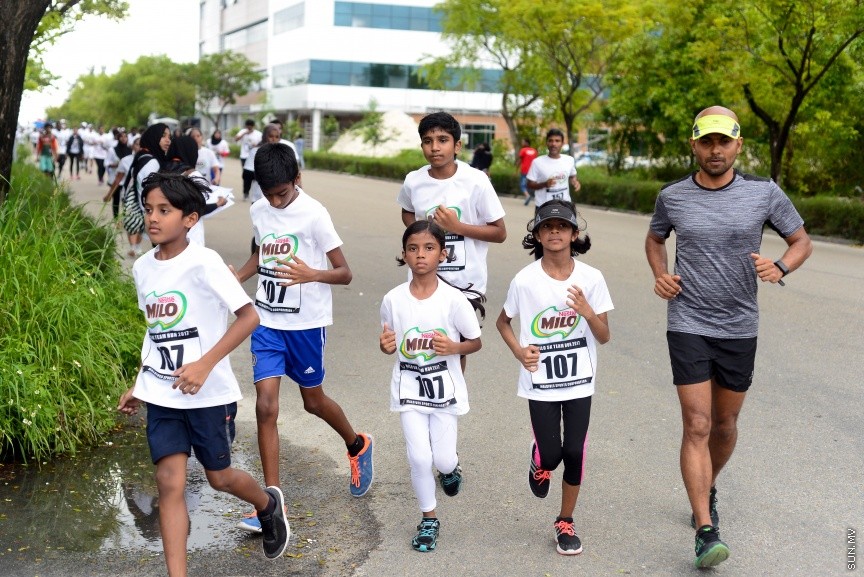 20 މެއި 2017: މައިލޯ 5K ޓީމް ރަން ގެ ތެރެއިން---ސަން ފޮޓޯ/ މުހައްމަދު އަފްރާހް