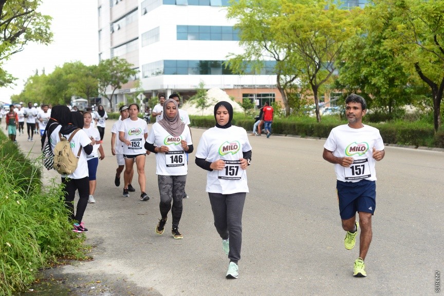 20 މެއި 2017: މައިލޯ 5K ޓީމް ރަން ގެ ތެރެއިން---ސަން ފޮޓޯ/ މުހައްމަދު އަފްރާހް
