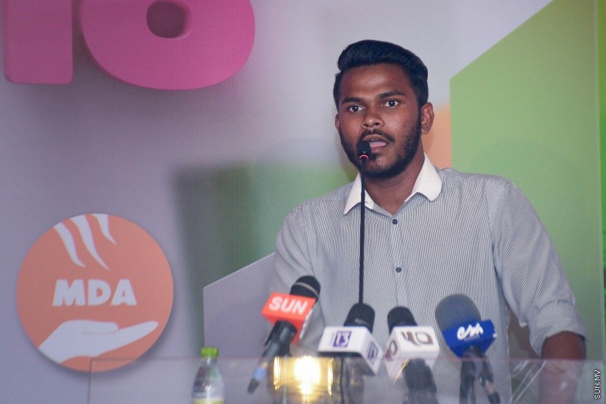 24 މެއި 2017: ސަރުކާރު ކޯލިޝަނުން އެމްޑީއޭގެ ޖަގަހާގައި މިރޭ ބޭއްވި ޖަލްސާގެތެރެއިން---ސަން ފޮޓޯ/ މުހައްމަދު އަފްރާހް 