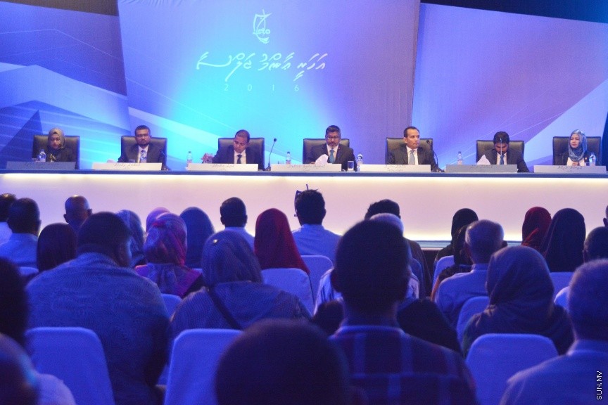 މޭ 30، 2017: އެސްޓީއޯގެ 2016ވަނަ އަހަރުގެ އަހަރީ އާންމު ޖަލްސާގެ ތެރެއިން -- ސަން ފޮޓޯ/ ފަޔާޒު މޫސާ