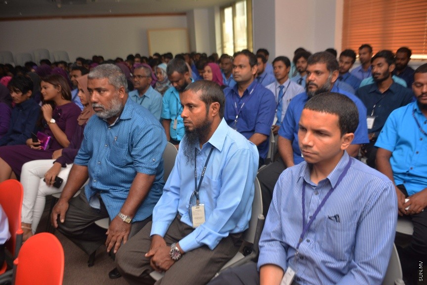 ސްޓެލްކޯ އަށް 20އަހަރު ފުރުމާއި އަދި ކަރަންޓު ދެމުން އަންނަތާ 67އަހަރު ފުރުން ފާހަގަކުރުމުގެ ގޮތުން ބޭއްވި ޖަލްސާގެ ތެރެއިން -- ސަން ފޮޓޯ/ ފަޔާޒު މޫސާ