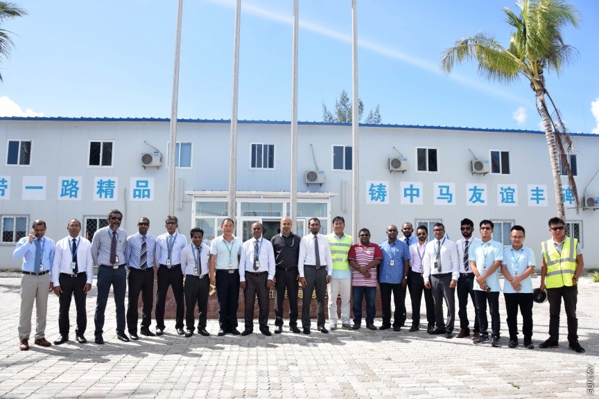 ވެލާނާ އިންޓަނޭޝަނަލް އެއާޕޯޓު ތަރައްގީކުރުމުގެ މަޝްރޫއުގެ ދަށުން ހިއްކަންޖެހޭ ބިންތައް ހިއްކާ ނިންމުން ފާހަގަކުރުން: މި މަސައްކަތް ކުރިޔަށް ގެންދިޔައީ ޗައިނާގެ ބީޔޫސީޖީއިން -- ސަން ފޮޓޯ/ ފަޔާޒު މޫސާ