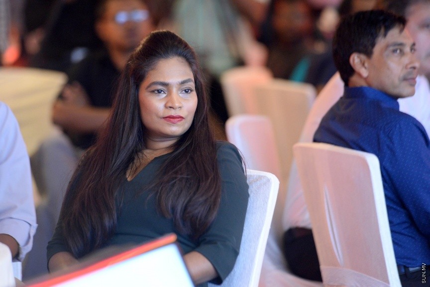 ޖުލައި 11، 2017: ބީއެމްއެލް އާއި އެމެރިކަން އެކްސްޕްރެސް ގުޅިގެން "އެކްސްޕީރިއަންސް މޯލްޑިވްސް"ގެ ނަމުގައި ހާއްސަ ކެމްޕޭނެއް ފުށުމުގެ ގޮތުން ޖެން ހޮޓެލްގައި ބޭއްވި ހަފްލާގެ ތެރެއިން -- ސަން ފޮޓޯ/ ފަޔާޒް މޫސާ