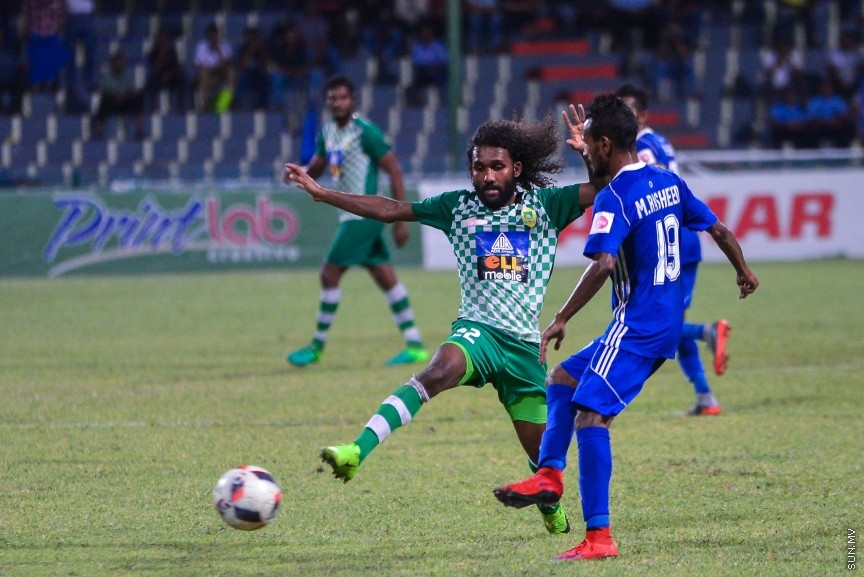 މާލޭ ލީގުގެ ދެވަނަ ބުރުގައި ނިއުއާއި މާޒިޔާ ބައްދަލުކުރާ މެޗުގެ ތެރެއިން:  ވާދަވެރި ނިއުރޭޑިއަންޓް ސްޕޯޓްސް ކްލަބާ އެއްވަރުކޮށް، ލަނޑުގެ ތަފާތުން މާޒިޔާއިން ލީގު ކާމިޔާބުކޮށްފި---ސަން ފޮޓޯ/ މުހައްމަދު އަފްރާޙް 