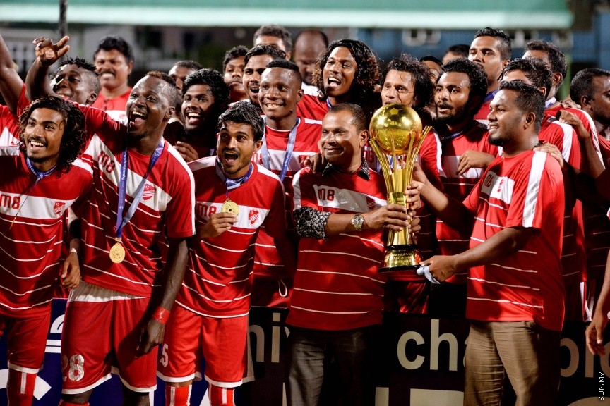 ޖުލައި 21، 2017: މިނިވަން ޗެމްޕިއަންޝިޕް ފައިނަލް މެޗުގެ ތެރެއިން: ގދ. ތިނަދޫ 2-0 ގެނަތީޖާއިން ބަލިކޮށް  ޗެމްޕިއަންކަން ހޯދީ  ދ. ކުޑަހުވަދޫ -- ސަން ފޮޓޯ/ ފަޔާޒު މޫސާ