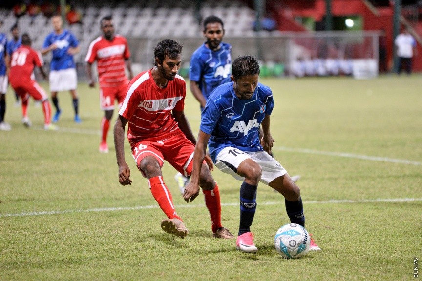 ޖުލައި 21، 2017: މިނިވަން ޗެމްޕިއަންޝިޕް ފައިނަލް މެޗުގެ ތެރެއިން: ގދ. ތިނަދޫ 2-0 ގެނަތީޖާއިން ބަލިކޮށް  ޗެމްޕިއަންކަން ހޯދީ  ދ. ކުޑަހުވަދޫ -- ސަން ފޮޓޯ/ ފަޔާޒު މޫސާ