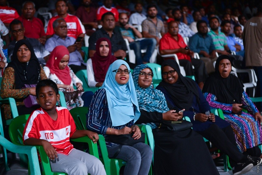 ދިވެހި ޕްރިމިއާ ލީގުގައި މާޒިޔާއާއި ދ. ކުޑަހުވަދޫ ބައްދަލުކުރި މެޗުގެ ތެރެއިން: އެ މެޗުން މާޒިޔާ މޮޅުވީ 4-0 ލަނޑުގެ ނަތީޖާއަކުން --- ސަން ފޮޓޯ/ މުހައްމަދު އަފްރާހް