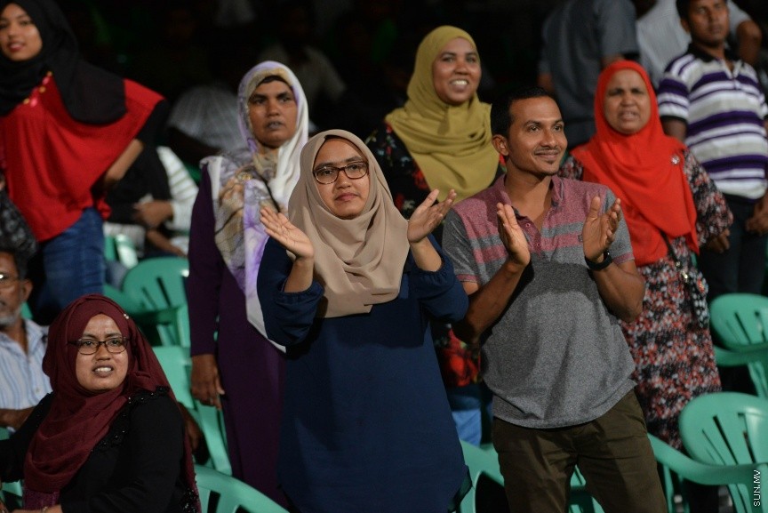 4 އޮގަސްޓް 2017: ދިވެހި ޕްރިމިއާ ލީގުގައި މާޒިޔާއާއި ދ. ކުޑަހުވަދޫ ބައްދަލުކުރި މެޗުގެ ތެރެއިން: އެ މެޗުން މާޒިޔާ މޮޅުވީ 4-0 ލަނޑުގެ ނަތީޖާއަކުން --- ސަން ފޮޓޯ/ މުހައްމަދު އަފްރާހް
