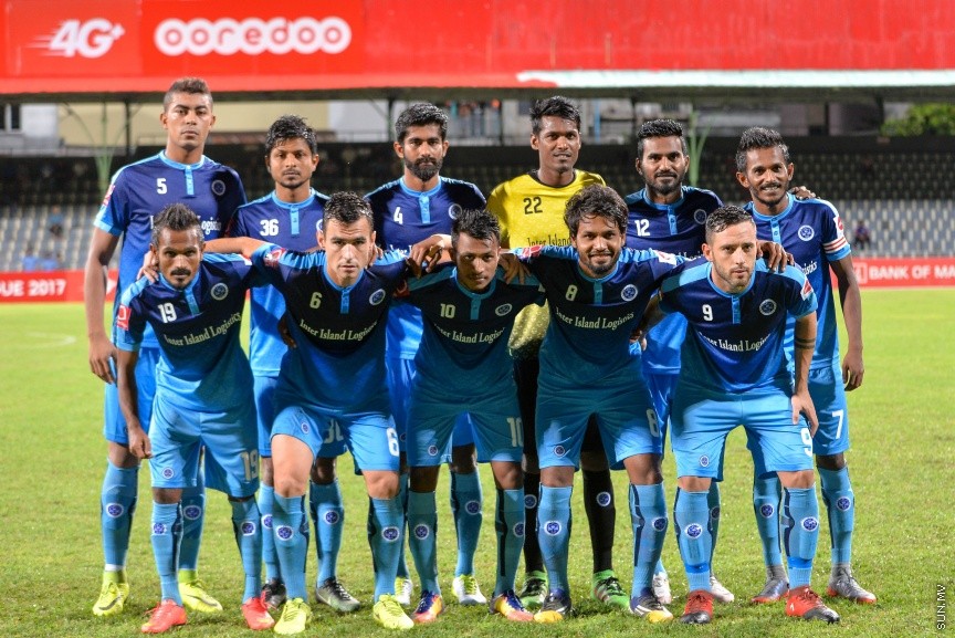 5 އޮގަސްޓ 2017: ދިވެހި ޕްރިމިއާ ލީގުގައި ނިއުއާއި ޓީސީ ބައްދަލުކުރި މެޗުގެ ތެރެއިން: އެ މެޗުން ނިއު މޮޅުވީ 3-1 ލަނޑުގެ ނަތީޖާއަކުން --- ސަން ފޮޓޯ/ މުހައްމަދު އަފްރާހް