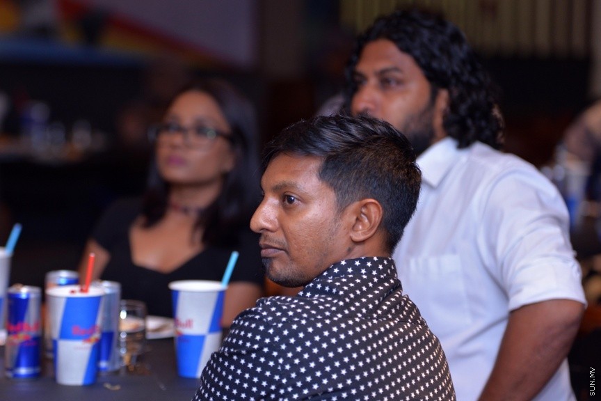 އޯގަސްޓް 6، 2017: ދިވެހި އާ ފިލްމް "ހައްދު"ގެ އޯޑިއޯ ލޯންޗް ކުރަން ސޯލްޓް ކެފޭގައި ބޭއްވި ހަފްލާގެ ތެރެއިން -- ސަން ފޮޓޯ/ ފަޔާޒު މޫސާ