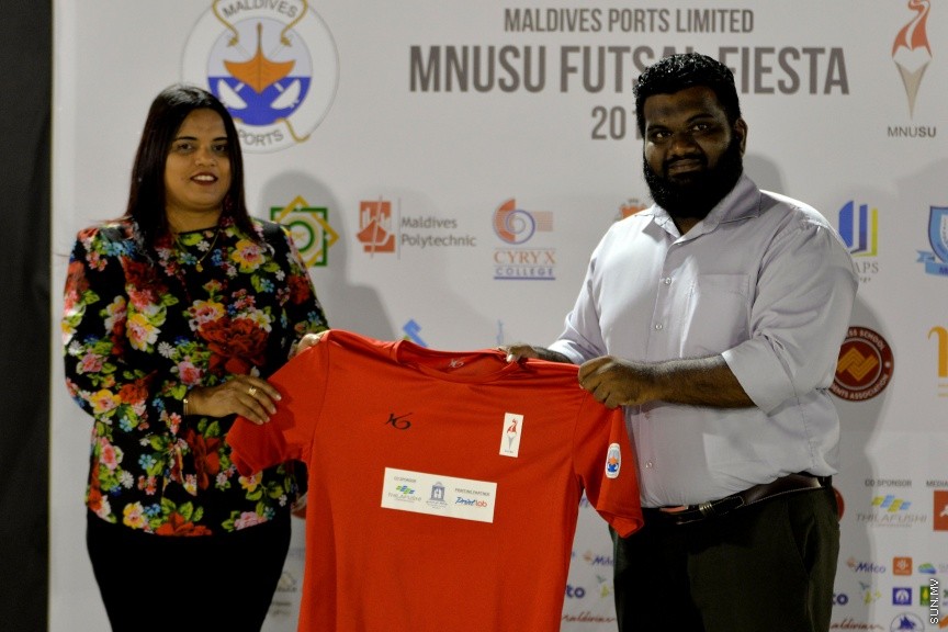 11 އޯގަސްޓް 2017: އެމްއެންޔޫއެސްޔޫ އިން އިންތިޒާމްކޮށްގެން ބާއްވާ ފަސްވަނަ އެމްއެންޔޫއެސްޔޫ ފުޓްސަލް ފިއެސްޓާ ފުށުން -- ސަން ފޮޓޯ/ ފަޔާޒު މޫސާ