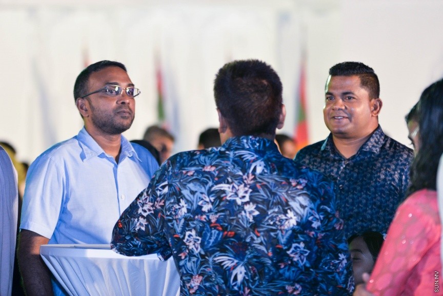 އޯގަސްޓް 21، 2017: ސަލްޓަން ޕާކު ތަރައްގީ ކުރުމަށްފަހު "ރަސް ރަނި"ގެ ނަމުގައި އަލުން ހުޅުވުމަށް ބޭއްވި ރަސްމިއްޔާތުގެ ތެރެއިން -- ސަން ފޮޓޯ/ ފަޔާޒު މޫސާއޯގަސްޓް 21، 2017: ސަލްޓަން ޕާކު ތަރައްގީ ކުރުމަށްފަހު "ރަސް ރަނި"ގެ ނަމުގައި އަލުން ހުޅުވުމަށް ބޭއްވި ރަސްމިއްޔާތުގެ ތެރެއިން -- ސަން ފޮޓޯ/ ފަޔާޒު މޫސާ