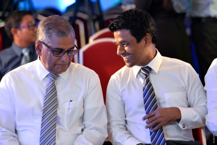 މުޅި ރާއްޖޭގެ ފެނާއި ނަރުދަމާގެ ގައުމީ ސިޔާސަތު ރަސްމީކޮށް އިފްތިތާހުކުރުން: ޗަންޕާ ސެންޓްރަލް ހޮޓަލްގައި މިއަދު ބޭއްވި ރަސްމިއްޔާތުގައި އެ ސިޔާސަތު އިފްތިތާހު ކޮށްދެއްވީ އެންވަޔަރަމަންޓް އެންޑް އެނާޖީ މިނިސްޓަރު ތާރިގް އިބްރާހީމް----ސަން ފޮޓޯ/ މުހައްްމަދު އަފްރާހް 