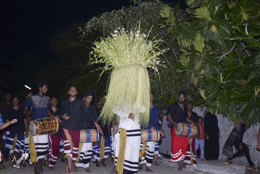 މި އަހަރުގެ އަޟްހާ އީދު ދުވަސް ފާހަގަކުރުމުގެ ގޮތުން ށ. ފުނަދޫގައި ކުރިއަށްގެންދިޔަ ކުޅިވަރުތަކުގެ ތެރެއިން--- ފޮޓޯ/ ޖަވާދު ( ޖަވާ އާޓްސް) 