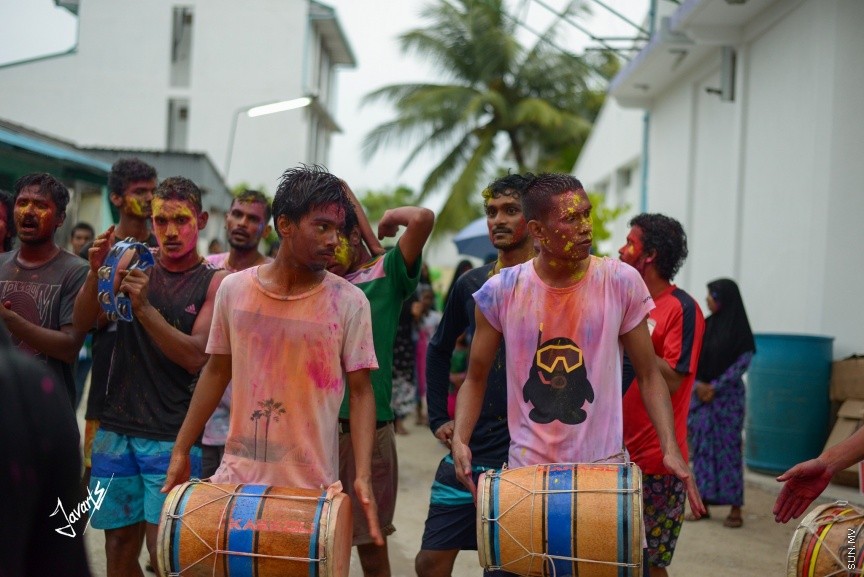 މި އަހަރުގެ އަޟްހާ އީދު ދުވަސް ފާހަގަކުރުމުގެ ގޮތުން ށ. ފުނަދޫގައި ކުރިއަށްގެންދިޔަ ކުޅިވަރުތަކުގެ ތެރެއިން--- ފޮޓޯ/ ޖަވާދު ( ޖަވާ އާޓްސް) 