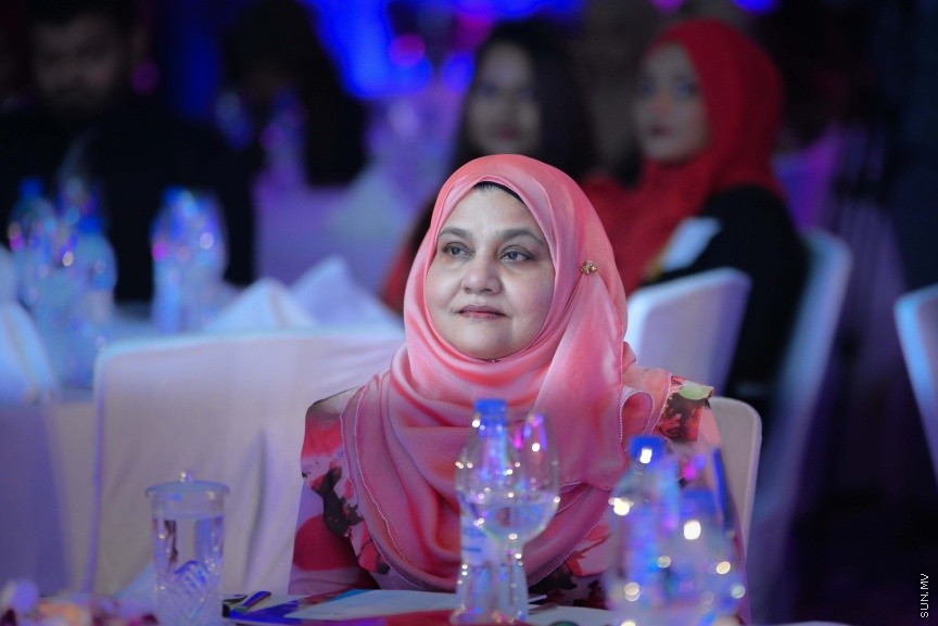 14 ސެޕްޓެމްބަރ 2017: ވިމެން އިން މެނޭޖްމަންޓްގެ ރާއްޖޭގެ ގޮފި އިފްތިތާހު ކުރުމަށް މިރޭ ހޮޓަލް ޖެންގައި ބޭއްވި ރަސްމިއްޔާތުގެ ތެރެއިން---ސަން ފޮޓޯ/ މުހައްމަދު އަފްރާހް 