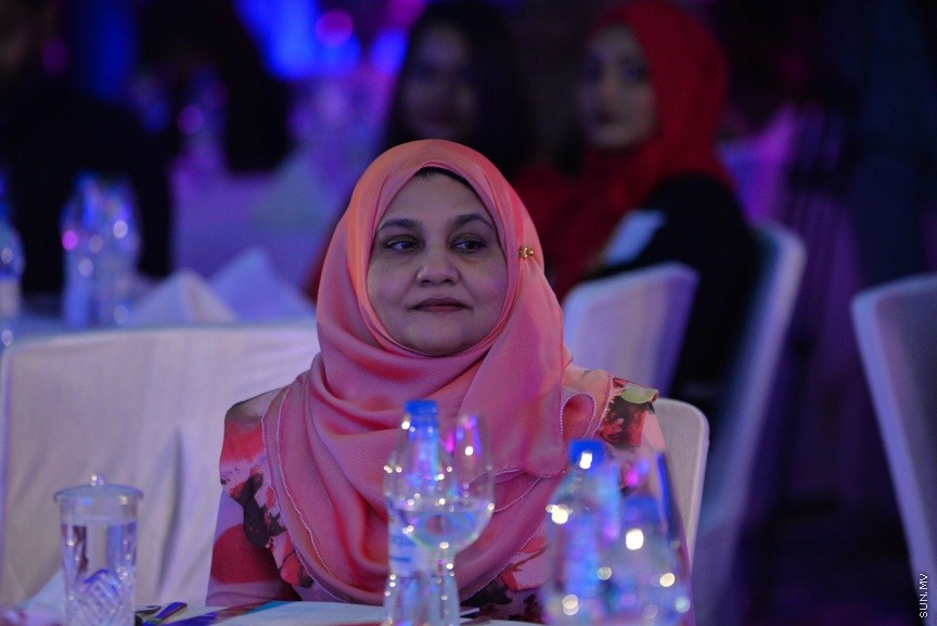 14 ސެޕްޓެމްބަރ 2017: ވިމެން އިން މެނޭޖްމަންޓްގެ ރާއްޖޭގެ ގޮފި އިފްތިތާހު ކުރުމަށް މިރޭ ހޮޓަލް ޖެންގައި ބޭއްވި ރަސްމިއްޔާތުގެ ތެރެއިން---ސަން ފޮޓޯ/ މުހައްމަދު އަފްރާހް 