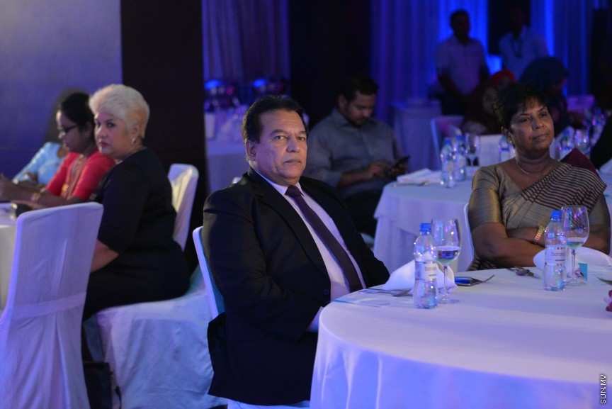 14 ސެޕްޓެމްބަރ 2017: ވިމެން އިން މެނޭޖްމަންޓްގެ ރާއްޖޭގެ ގޮފި އިފްތިތާހު ކުރުމަށް މިރޭ ހޮޓަލް ޖެންގައި ބޭއްވި ރަސްމިއްޔާތުގެ ތެރެއިން---ސަން ފޮޓޯ/ މުހައްމަދު އަފްރާހް 