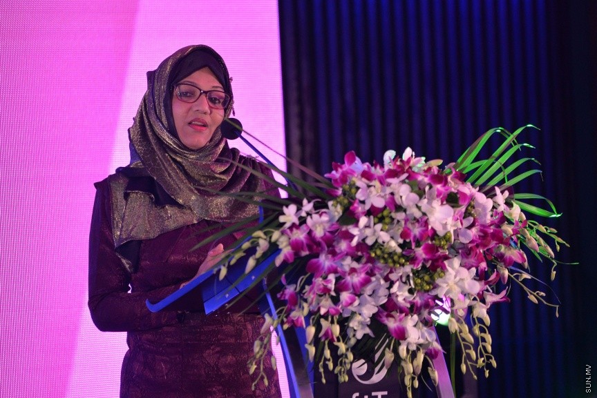 14 ސެޕްޓެމްބަރ 2017: ވިމެން އިން މެނޭޖްމަންޓްގެ ރާއްޖޭގެ ގޮފި އިފްތިތާހު ކުރުމަށް މިރޭ ހޮޓަލް ޖެންގައި ބޭއްވި ރަސްމިއްޔާތުގެ ތެރެއިން---ސަން ފޮޓޯ/ މުހައްމަދު އަފްރާހް 
