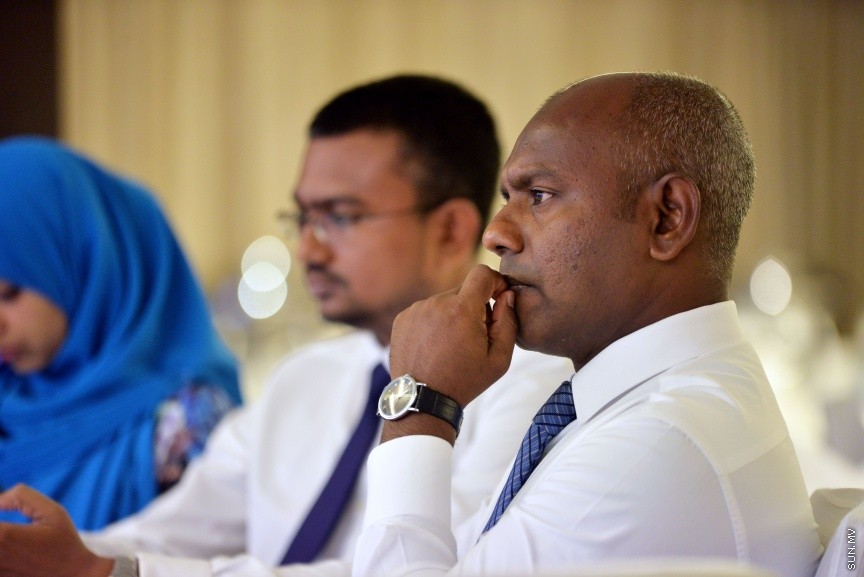ސެޕްޓެމްބަރ 30، 2017:  އެމްޓީސީސީގެ ހިއްސާދާރުންނަށް ހިއްސާ ގަންނަން ހުޅުވާލުމަށް ޖެން ހޮޓެލްގައި ބޭއްވި ރަސްމިއްޔާތުގެ ތެރެއިން -- ސަން ފޮޓޯ/ ފަޔާޒު މޫސާ