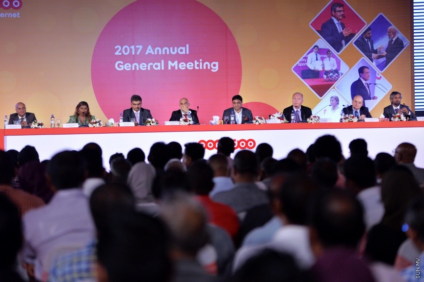 އޮކްޓޯބަރ 1، 2017: ދަރުބާރުގޭގައި ބޭއްވުނު އުރީދޫގެ ފުރަތަމަ އަހަރީ  އާންމު ޖަލްސާގެ ތެރެއިން -- ސަން ފޮޓޯ/ ފަޔާޒު މޫސާ