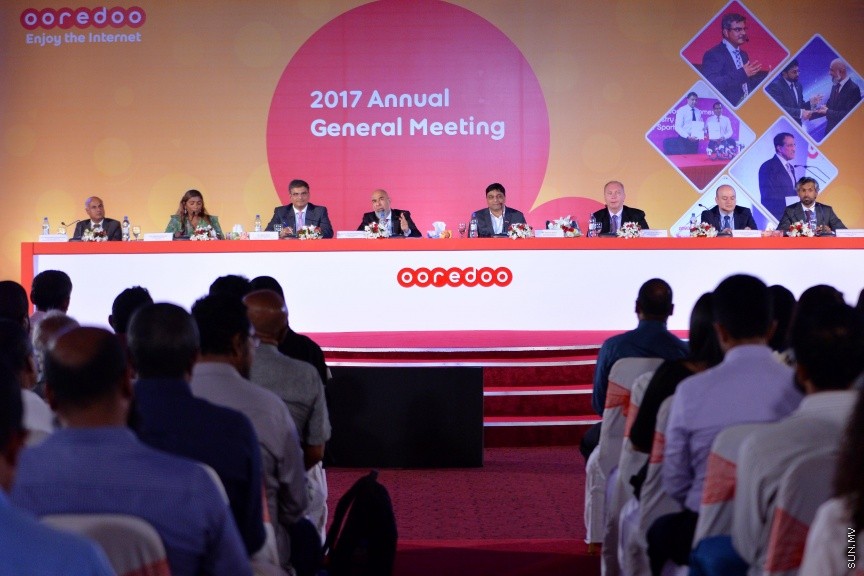 އޮކްޓޯބަރ 1، 2017: ދަރުބާރުގޭގައި ބޭއްވުނު އުރީދޫގެ ފުރަތަމަ އަހަރީ  އާންމު ޖަލްސާގެ ތެރެއިން -- ސަން ފޮޓޯ/ ފަޔާޒު މޫސާ