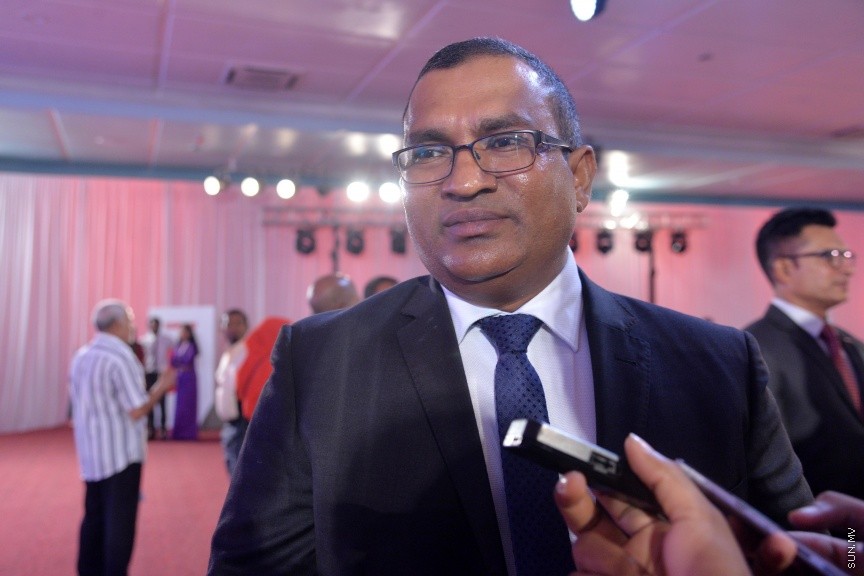 އޮކްޓޯބަރ 1، 2017: ދަރުބާރުގޭގައި ބޭއްވުނު އުރީދޫގެ ފުރަތަމަ އަހަރީ  އާންމު ޖަލްސާގެ ތެރެއިން -- ސަން ފޮޓޯ/ ފަޔާޒު މޫސާ