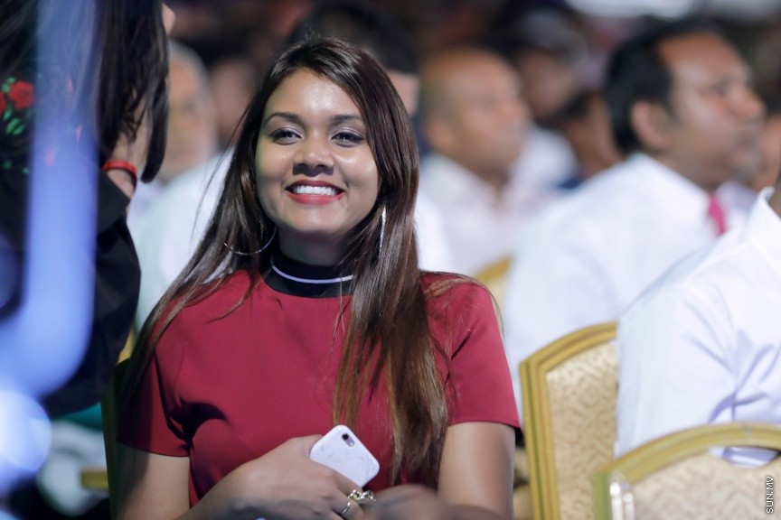 އޮކްޓޯބަރ 19، 2017: ޕީޕީއެމުން "ތައްޔާރު"ގެ ނަމުގައި ކާނިވާ ސަރަހައްދުގައި ބޭއްވި ޖަލްސާގެ ތެރެއިން -- ސަން ފޮޓޯ/ ފަޔާޒު މޫސާ