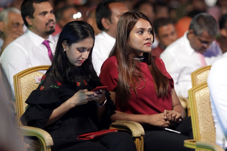 އޮކްޓޯބަރ 19، 2017: ޕީޕީއެމުން "ތައްޔާރު"ގެ ނަމުގައި ކާނިވާ ސަރަހައްދުގައި ބޭއްވި ޖަލްސާގެ ތެރެއިން -- ސަން ފޮޓޯ/ ފަޔާޒު މޫސާ