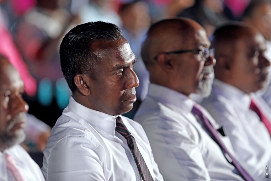 އޮކްޓޯބަރ 19، 2017: ޕީޕީއެމުން "ތައްޔާރު"ގެ ނަމުގައި ކާނިވާ ސަރަހައްދުގައި ބޭއްވި ޖަލްސާގެ ތެރެއިން -- ސަން ފޮޓޯ/ ފަޔާޒު މޫސާ