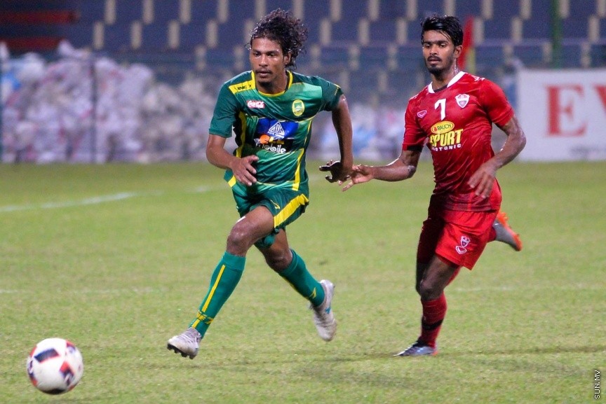އުރީދޫ ދިވެހި ޕްރިމިއާރ ލީގުގައި ޓީސީ އާއި މާޒިޔާ ބައްދަލު ކުރި މެޗުގެ ތެރެއިން: 2-1  ގެ ނަތީޖާއަކުން މެޗު ކާމިޔާބް ކުރީ ޓީސީ---ސަން ފޮޓޯ/ މުހައްމަދު އަފްރާހް 