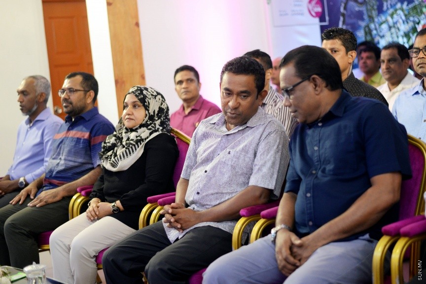 އޮކްޓޯބަރ 30، 2017: "ފިޔާތޮށި ޖަގަހަ"އިގެ ނަމުގައި ޕްރޮގްރެސިވް ޕާޓީ އޮފް މޯލްޑިވްސް އިން މާފަންނުގައި ކެމްޕެއިން ޖަގަހައެއް ހުޅުވުމަށް ބޭއްވި ހަފްލާގެ ތެރެއިން -- ސަން ފޮޓޯ/ ފަޔާޒު މޫސާ