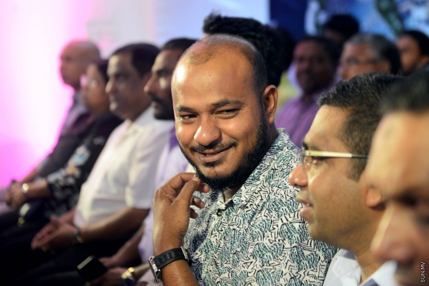 އޮކްޓޯބަރ 30، 2017: "ފިޔާތޮށި ޖަގަހަ"އިގެ ނަމުގައި ޕްރޮގްރެސިވް ޕާޓީ އޮފް މޯލްޑިވްސް އިން މާފަންނުގައި ކެމްޕެއިން ޖަގަހައެއް ހުޅުވުމަށް ބޭއްވި ހަފްލާގެ ތެރެއިން -- ސަން ފޮޓޯ/ ފަޔާޒު މޫސާ