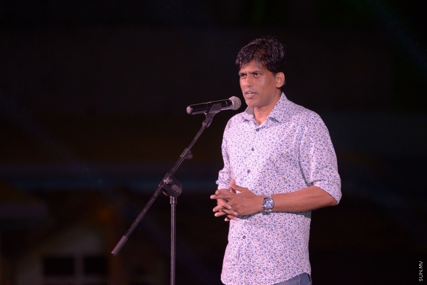 ރާއްޖޭގެ ފަތުރުވެރިކަމުގެ ދާއިރާގައި ދޭ އެންމެ ޝަރަފުވެރި އެވޯޑު، މަޓާޓޯ މޯލްޑިވްސް ޓްރެވަލް އެވޯޑްސް ގެސްޓްހައުސް އެޑިޝަން 2017 އެވޯޑް ހަފްލާގެ ތެރެއިން---ސަން ފޮޓޯ/ އަފްރާހް
