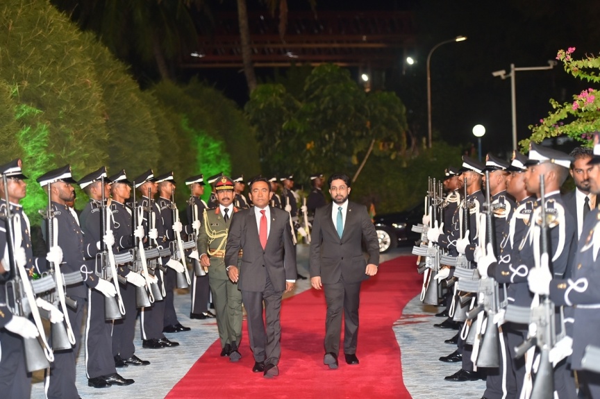 ނޮވެމްބަރ 11، 2017: ޖުމްހޫރީ ދުވަސް ފާހަގަކުރުމަށް ދަރުބާރުގޭގައި ބޭއްވި ޚާއްސަ ޖަލްސާގެ ތެރެއިން -- ފޮޓޯ/ ރައީސް އޮފީސް