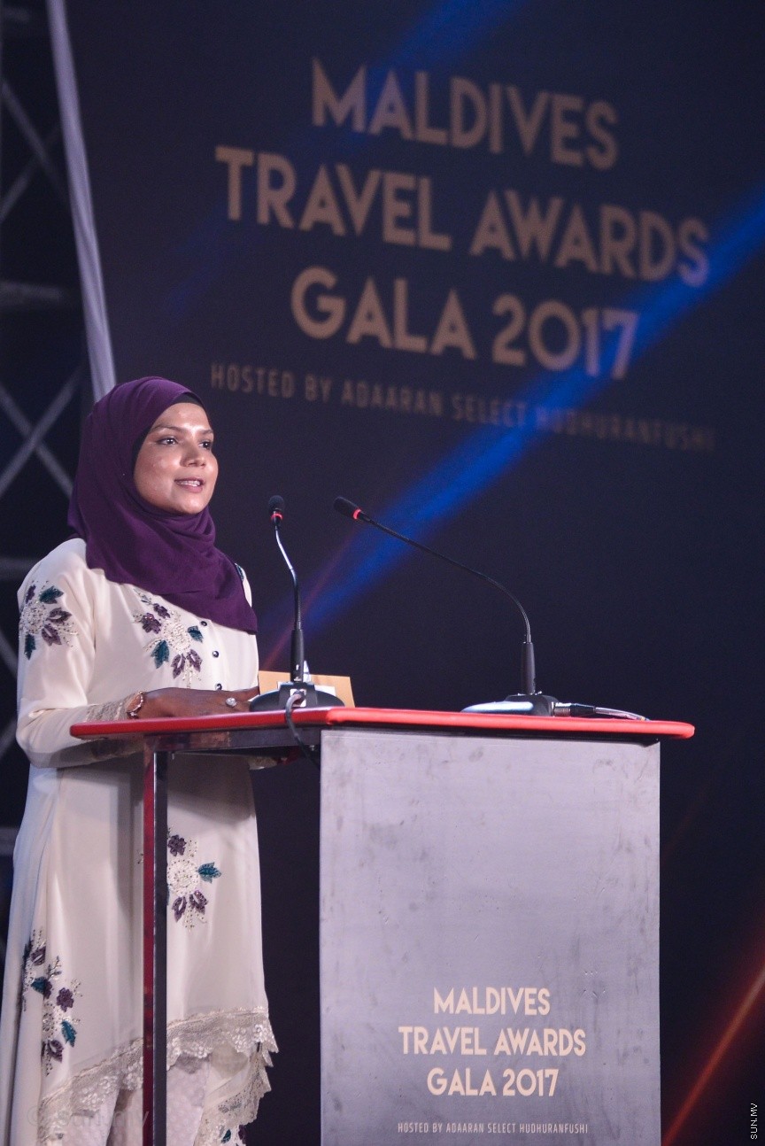 އަދާރަން ސެލެކްޓް ހުދުރަންފުށީގައި ކުރިއަށްދިޔަ، މަޓާޓޯ މޯލްޑިވްސް ޓްރެވަލް އެވާރޑްސް ގާލާ 2017 އިވެންޓްގެ ތެރެއިން---ސަން ފޮޓޯ/ މުހައްމަދު އަފްރާޙް