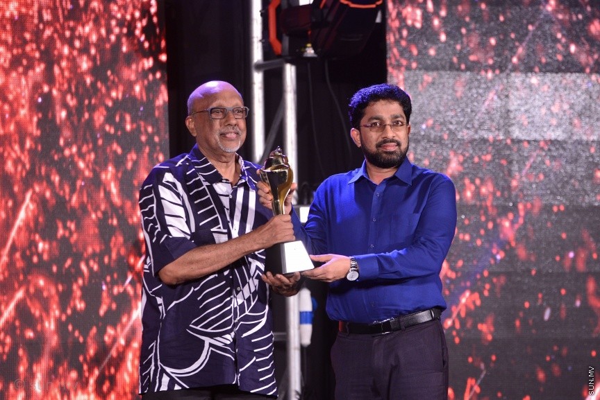 އަދާރަން ސެލެކްޓް ހުދުރަންފުށީގައި ކުރިއަށްދިޔަ، މަޓާޓޯ މޯލްޑިވްސް ޓްރެވަލް އެވާރޑްސް ގާލާ 2017 އިވެންޓްގެ ތެރެއިން---ސަން ފޮޓޯ/ މުހައްމަދު އަފްރާޙް