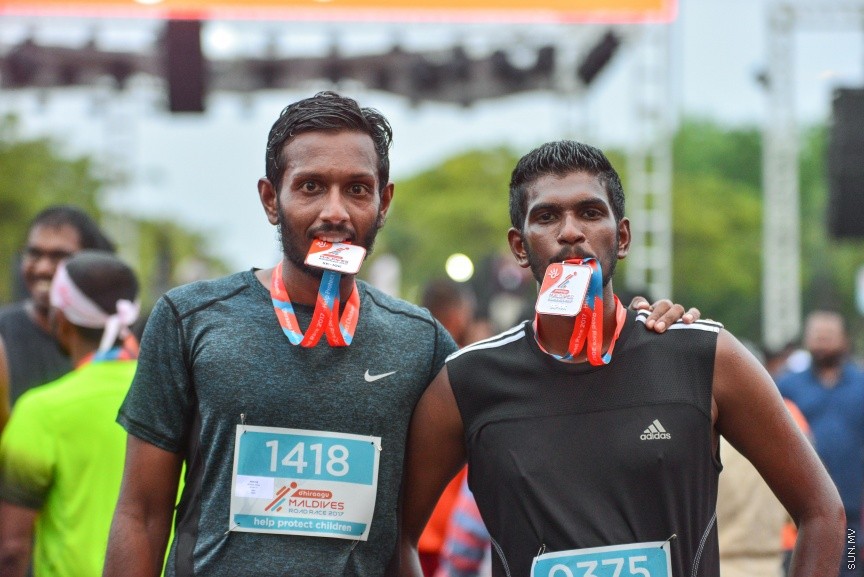 ނޮޮވެމްބަރ 24، 2017: ދިރާގު މޯލްޑިވްސް ރޯޑް ރޭސްގެ ތެރެއިން -- ސަން ފޮޓޯ/ ފަޔާޒު މޫސާ