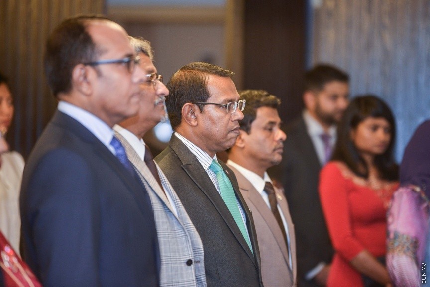 ނޮވެމްބަރ 27، 2017: ރާއްޖެ އާއި ދެކުނު ކޮރެއާއާ ޑިޕްލޮމެޓިކް ގުޅުން ގާއިމްކުރިތާ 50 އަހަރު ފުރުން ފާހަގަކުރުމުގެ ގޮތުން ހޮޓެލް ޖެންގައި ބޭއްވި ރަސްމިއްޔާތުގެ ތެރެއިން -- ސަން ފޮޓޯ/ ފަޔާޒު މޫސާ