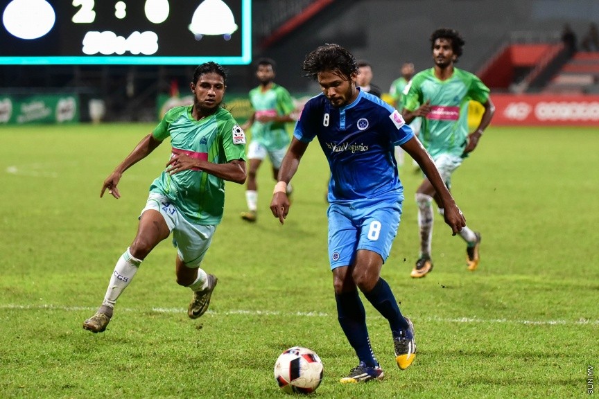 އެފްއޭކަޕްގެ ސެމީ ފައިނަލްގައި ނިއުރޭޑިއަންޓް އާއި ގްރީން ސްޓްރީޓް ބައްދަލު ކުރި މެޗުގެ ތެރެއިން: އެ މެޗު 4 - 0 ގެ ނަތީޖާއަކު ކާމިޔާބުކޮށް، ނިއު އިން ވަނީ ފައިނަލްގެ ޖާގައެއްހޯދާފައި---ސަން ފޮޓޯ/ މުހައްމަދު އަފްރާހް 