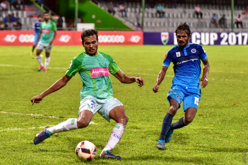 އެފްއޭކަޕްގެ ސެމީ ފައިނަލްގައި ނިއުރޭޑިއަންޓް އާއި ގްރީން ސްޓްރީޓް ބައްދަލު ކުރި މެޗުގެ ތެރެއިން: އެ މެޗު 4 - 0 ގެ ނަތީޖާއަކު ކާމިޔާބުކޮށް، ނިއު އިން ވަނީ ފައިނަލްގެ ޖާގައެއްހޯދާފައި---ސަން ފޮޓޯ/ މުހައްމަދު އަފްރާހް 