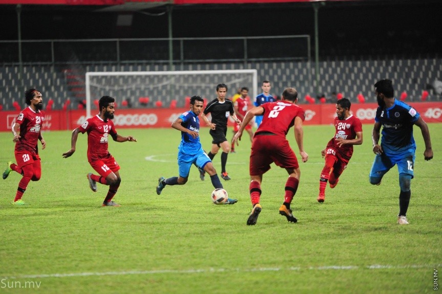 އެފްއޭ ކަޕްގެ ފައިނަލުގައި ނިއު އާއި ޓީސީ ބައްދަލުކުރި މެޗުގެ ތެރެއިން: އެ މެޗު ކާމިޔާބުކޮށް، ނިއު އިން ވަނީ 12 ވަނަ ފަހަރަށް އެފްއޭ ކަޕް ކާމިޔާބުކޮށްފައި --- ސަން ފޮޓޯ/ މުހައްމަދު އަފްރާހް