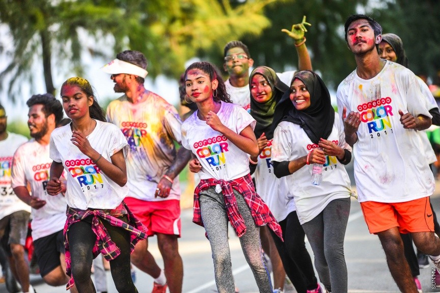ޑިސެމްބަރ 8، 2017: އުރީދޫއިން ޔުނިކްސް ސްޕޯޓްސްއާ ގުޅިގެން ހުޅުމާލޭގައި ބޭއްވި ކުލަގަދަ އިވެންޓް "ކަލާ ރަން"ގެ ތެރެއިން -- ސަން ފޮޓޯ/ ފަޔާޒު މޫސާ