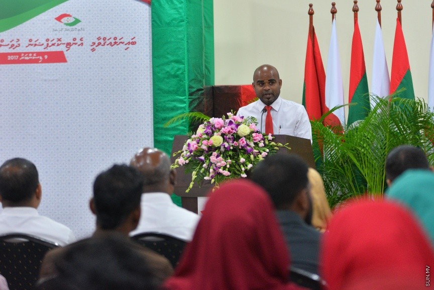 ބައިނަލް އަޤްވާމީ އެންޓިކޮރަޕްޝަން ދުވަސް ފާހަގަކުރުމުގެ ގޮތުން ބޭއްވި ރަސްމިއްޔާތުގެ ތެރެއިން---ސަން ފޮޓޯ/ މުހައްމަދު އަފްރާހް 