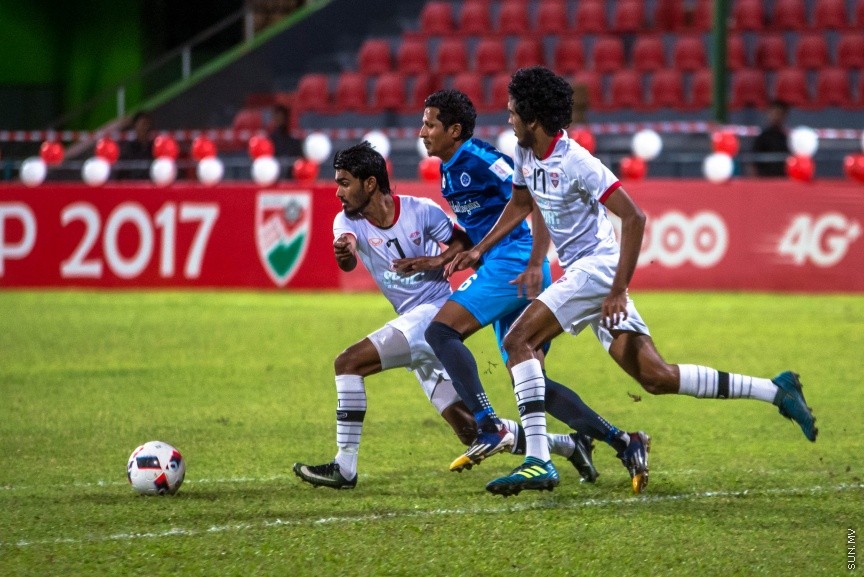 ޕްރެޒިޑެންޓްސް ކަޕް ފައިނަލްގައި ނިއު ރޭޑިއަންޓާއި ޓީސީ ސްޕޯޓްސް ކްލަބު ބައްދަލުކުރިމެޗުގެ ތެރެއިން: ރޭ ކުޅުނު ފައިނަލް މެޗުގައި ޓީސީ އަތުން 3-0 އިން މޮޅުވެގެން މުބާރާތުގެ ޗެމްޕިއަންކަން 12 ވަނަ ފަހަރަށް ނިއު އިން ވަނީ ހޯދާފަ --- ސަން ފޮޓޯ/ މުހައްމަދު އަފްރާހް