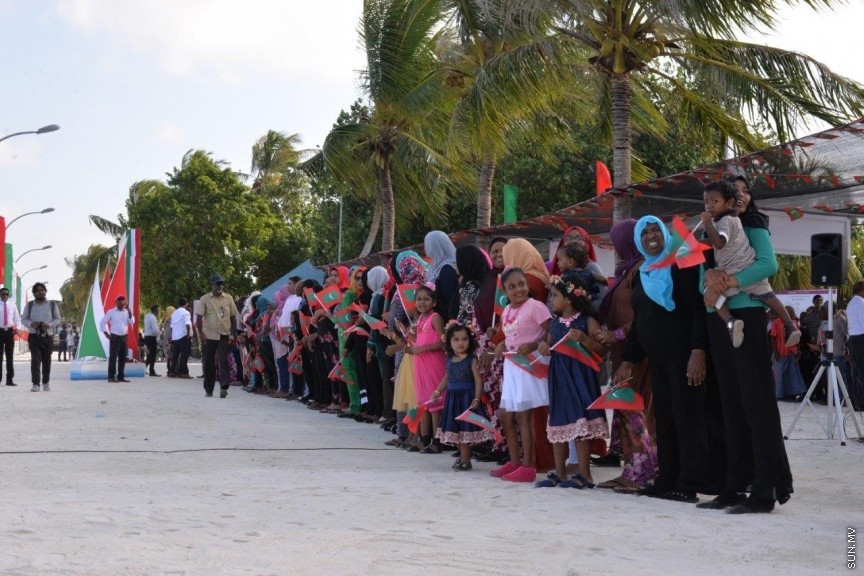 ރައީސުލްޖުމްހޫރިއްޔާ އަބްދުﷲ ޔާމީން އަބްދުލް ޤައްޔޫމް، ނ. އަތޮޅު ވެލިދޫއަށް ވަޑައިގަތުން -- ސަން ފޮޓޯ: ޝާން މުޙައްމަދު 