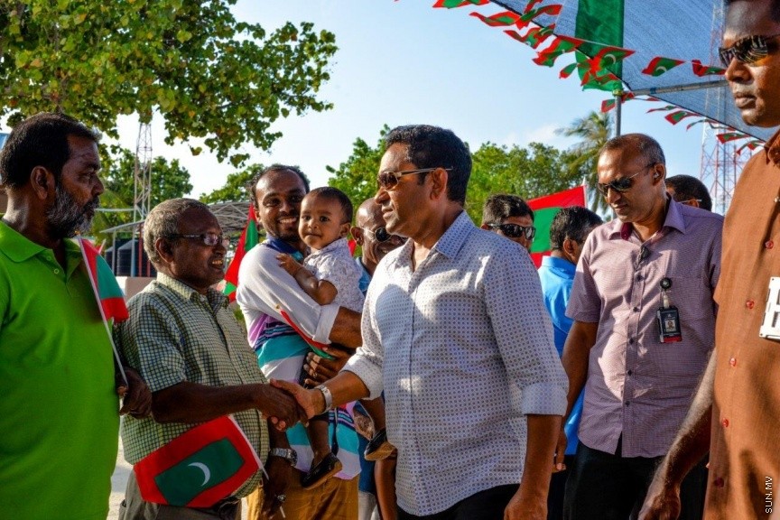 ރައީސުލްޖުމްހޫރިއްޔާ އަބްދުﷲ ޔާމީން އަބްދުލް ޤައްޔޫމް، ނ. އަތޮޅު ވެލިދޫއަށް ވަޑައިގަތުން -- ސަން ފޮޓޯ: ޝާން މުޙައްމަދު 